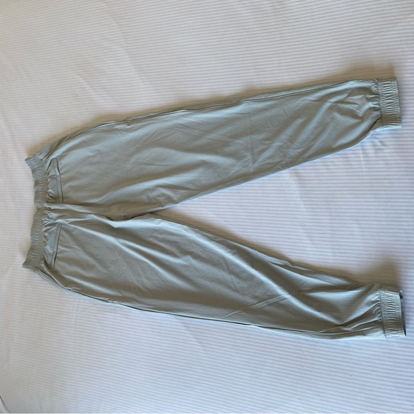 Athleta track pants size 8 - Picture 3 of 4